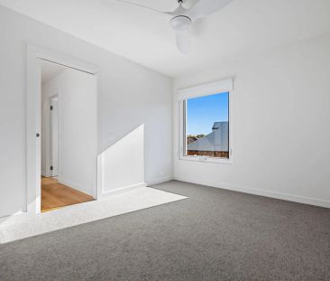 53B Bethell Avenue, - Photo 3