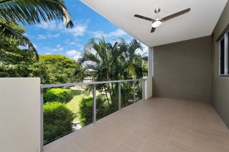 MODERN COMFORT AWAITS! - Photo 3