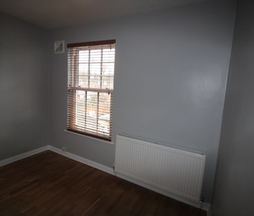 2 Bed Terraced House, Glendish Road, N17 - Photo 6