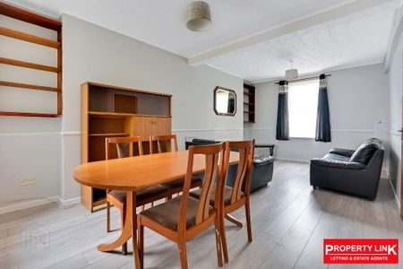 22 Moore Street, Derry/Londonderry, Waterside, BT47 2EY - Photo 2