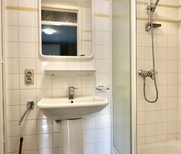 Appartement te huur in Eeklo voor € 725 met 2 slaapkamers - Photo 2