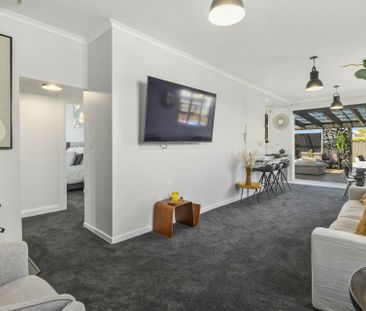 Beautiful on Blair - An entertainers dream - Photo 2