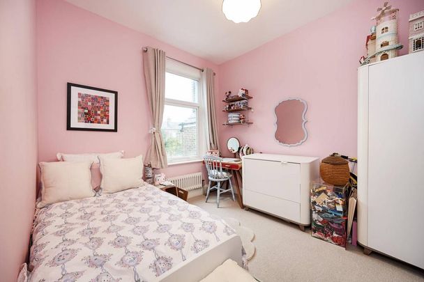 3 bedroom terraced house to rent - Photo 1