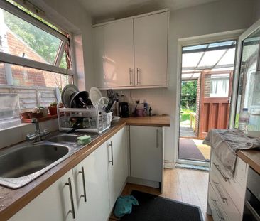 House to rent - Photo 3