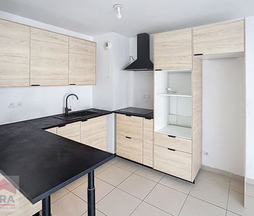 A louer appartement type 2 Marseille 13014 Le Merlan terrasse parking - Photo 4