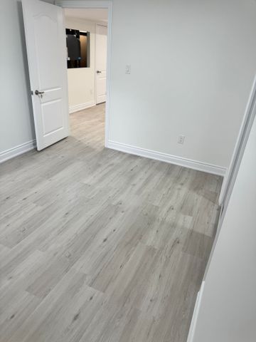 For Lease - 1 Goodview Drive, Brampton, Ontario - Photo 2