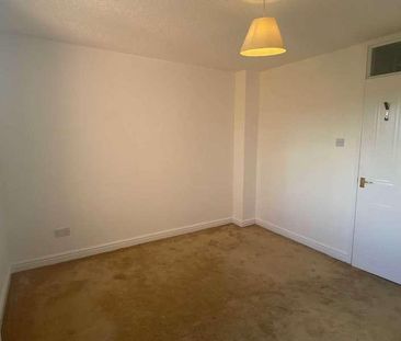 Parklands, Banbury, OX16 - Photo 2
