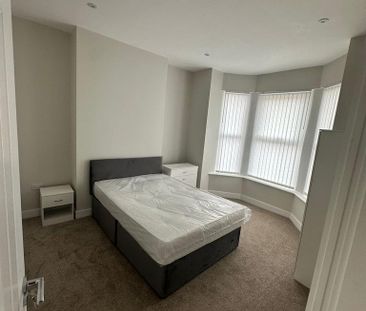 5 bedroom house of multiple occupation to rent - Photo 2