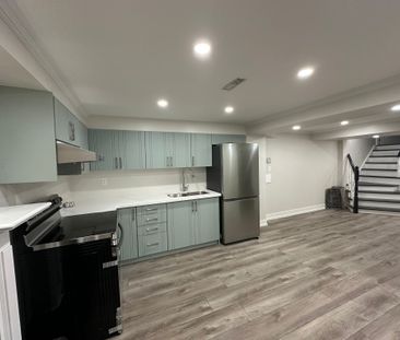 For Lease - 3394 Crimson King Circle Unit# Lower, Mississauga, Ontario - Photo 1