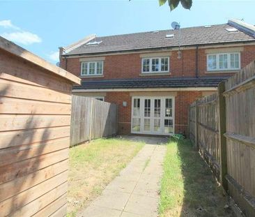 Derisley Close, Byfleet, West Byfleet, KT14 - Photo 1