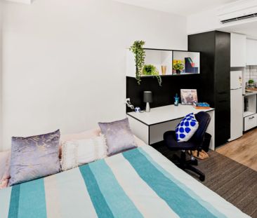 Private Studio Silver - Photo 4