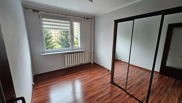 Piaśniki Krasickiego 3 osobne pokoje 1piętro balkon (Świętochłowice, Piaśniki, Krasickiego)InformacjeŚwiętochłowice, Piaśniki, KrasickiegoFilm - Photo 1