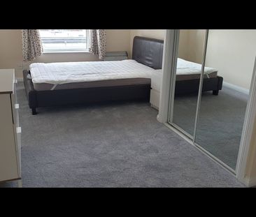 2 Bed Flat, Wallace Street, G5 - Photo 1