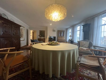 Ruim appartement met zicht op Grote Markt - Photo 4