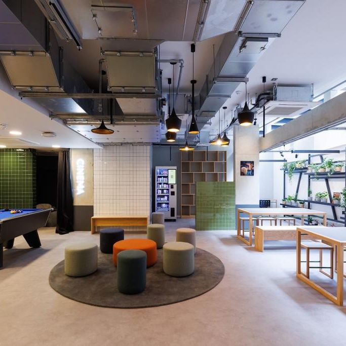 1 bedroom private hall to rent - Photo 1