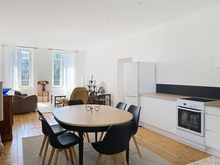 Location Appartement 4 pièces 90m² COUTANCES 50200 - Photo 3