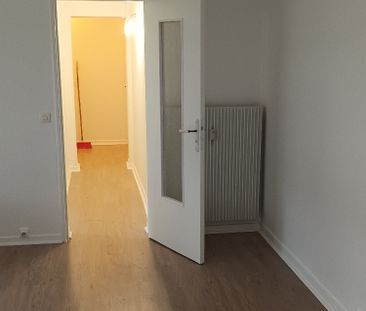 Location Appartement 2 pièces 52m² - Photo 2