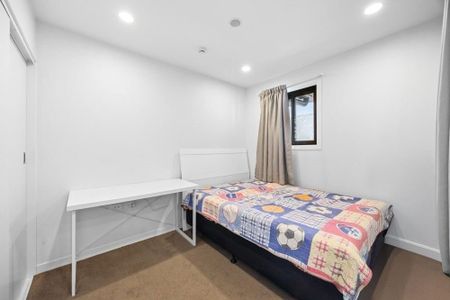 CBD Living at Its Best - Photo 3