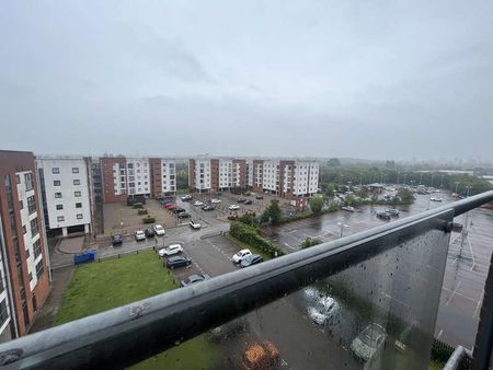Ladywell Point, Pilgrims Way, Salford, M50 - Photo 2