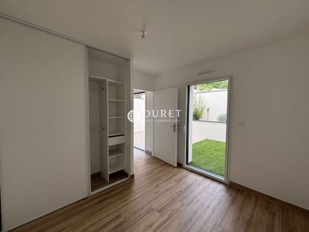Location Appartement 3 pièces 70m² MONTAIGU VENDEE 85600 - Photo 2