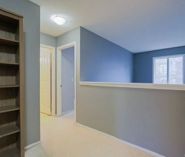 Fully Furnished 2 Bedroom Townhouse In Citadel – Move In Ready - Photo 1