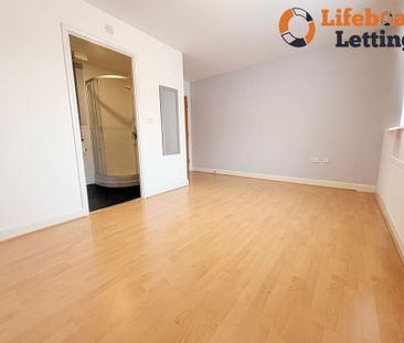 2 bedroom semi-detached house to rent - Photo 2