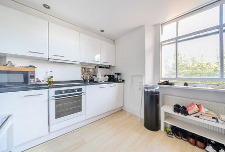 1 bedroom apartment to rent - Photo 2