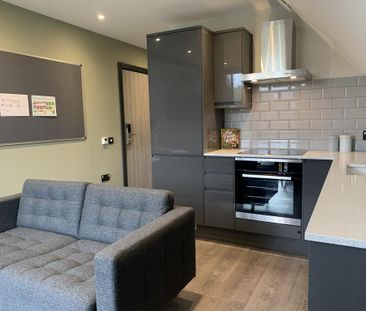 1 bedroom private hall to rent - Photo 6