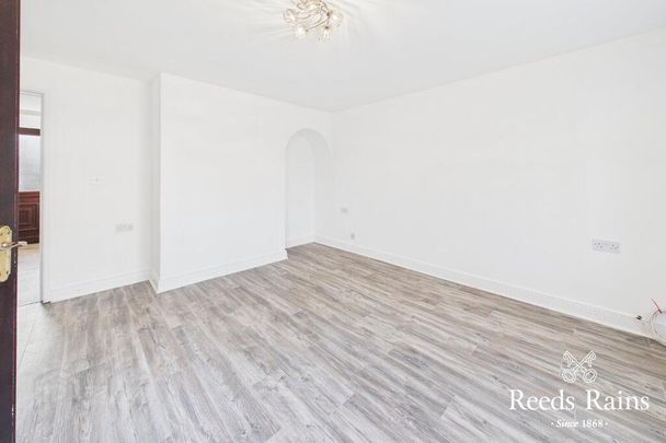 10 Monkstown Gardens, Newtownabbey, BT37 0LW - Photo 1