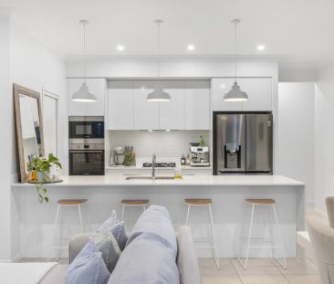 Executive Living in Bohle Plains - Photo 2