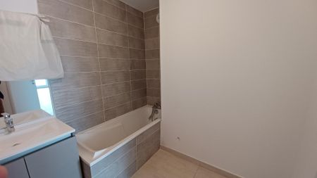 location Appartement T3 DE 63.2m² À MONTPELLIER - Photo 3