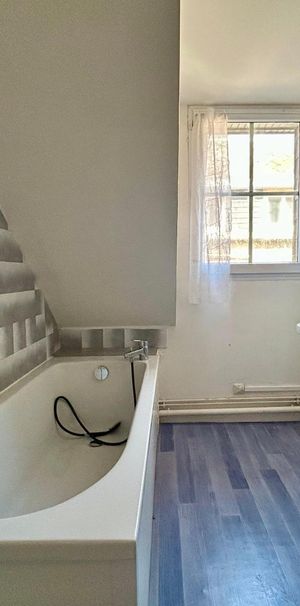 Location Appartement 2 pièces 33m² DIEPPE 76200 - Photo 1