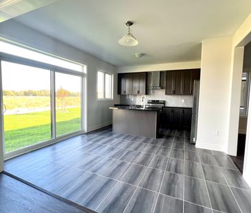 For Lease - 156 Union Boulevard, Wasaga Beach, Ontario - Photo 1