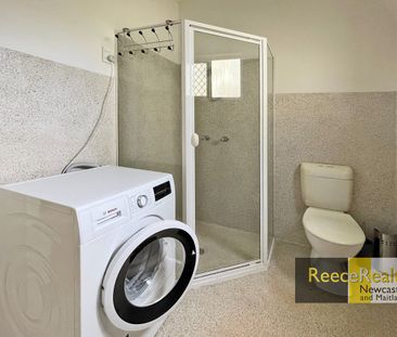 Fully Furnished Granny Flat - Photo 4