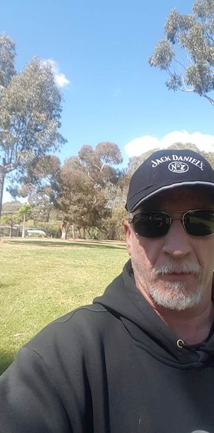 Bedford Park - Photo 1