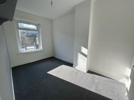 2 bedroom house to rent - Photo 2