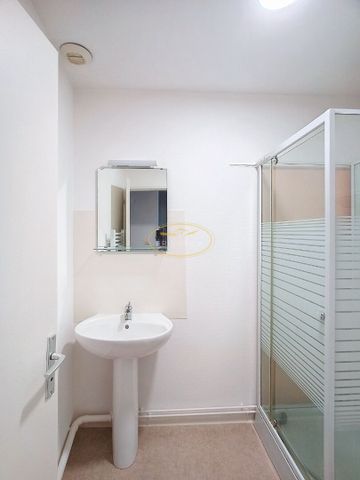 Location Appartement 2 pièces 30m² BAR LE DUC 55000 - Photo 2