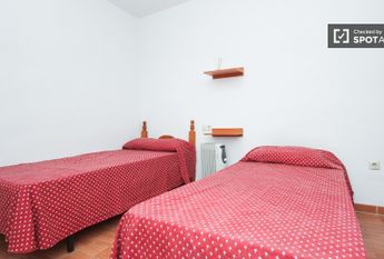 granada, Andalusia 18002