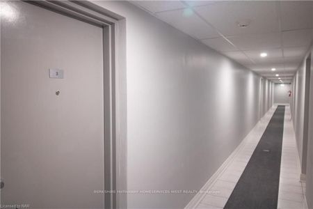 For Lease - 6287 O'neil Street Unit# 8, Niagara Falls, Ontario - Photo 2