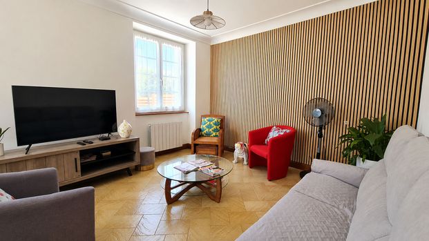Location Maison 4 pièces 99m² - Photo 1