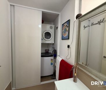Fully Furnished 2x1 Apartment - Photo 3