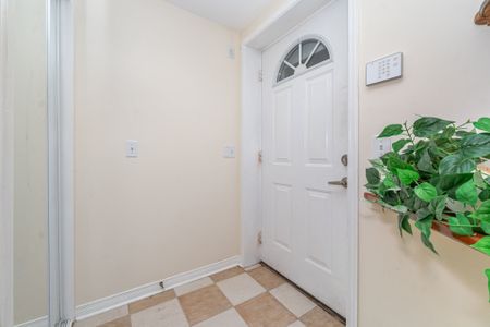 For Lease - 62 Ventana Way, Vaughan, Ontario - Photo 4