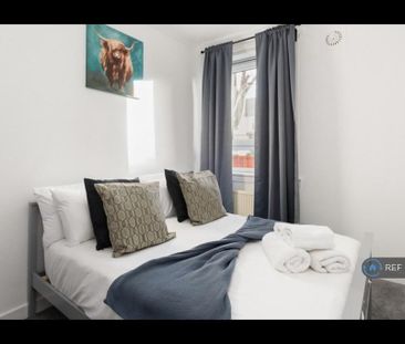 2 bedroom semi-detached house to rent - Photo 6