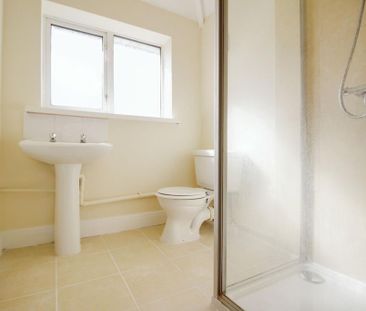 1 bedroom property to rent - Photo 2