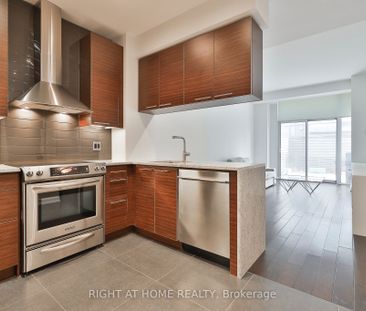 Market Wharf Lofts , #625 - Photo 3