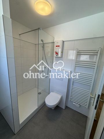 Wunderschöne, kernsanierte, WG-geeignete 4 Zi.-Altbau-Whg. m. Einbauküche zentral in Friedrichstadt! - Photo 5