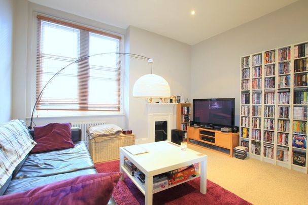 1 Bedroom Mansion Apartment, Prince Of Wales Drive, Battersea, London - Photo 1