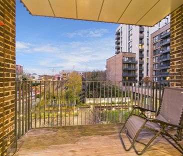 High Street, Staines-upon-Thames, Surrey,TW18 - Photo 3