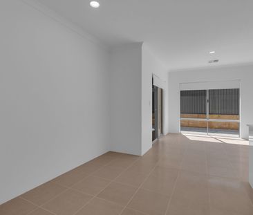 Four Bedroom Family Home in Baldivis - Photo 1