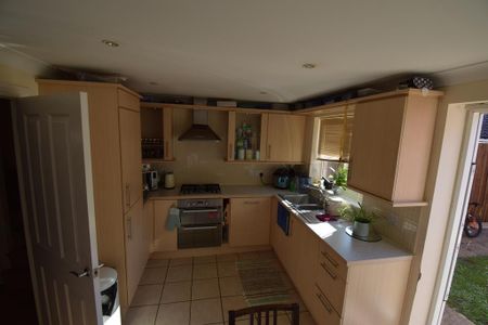 3 bedroom house to rent - Photo 5